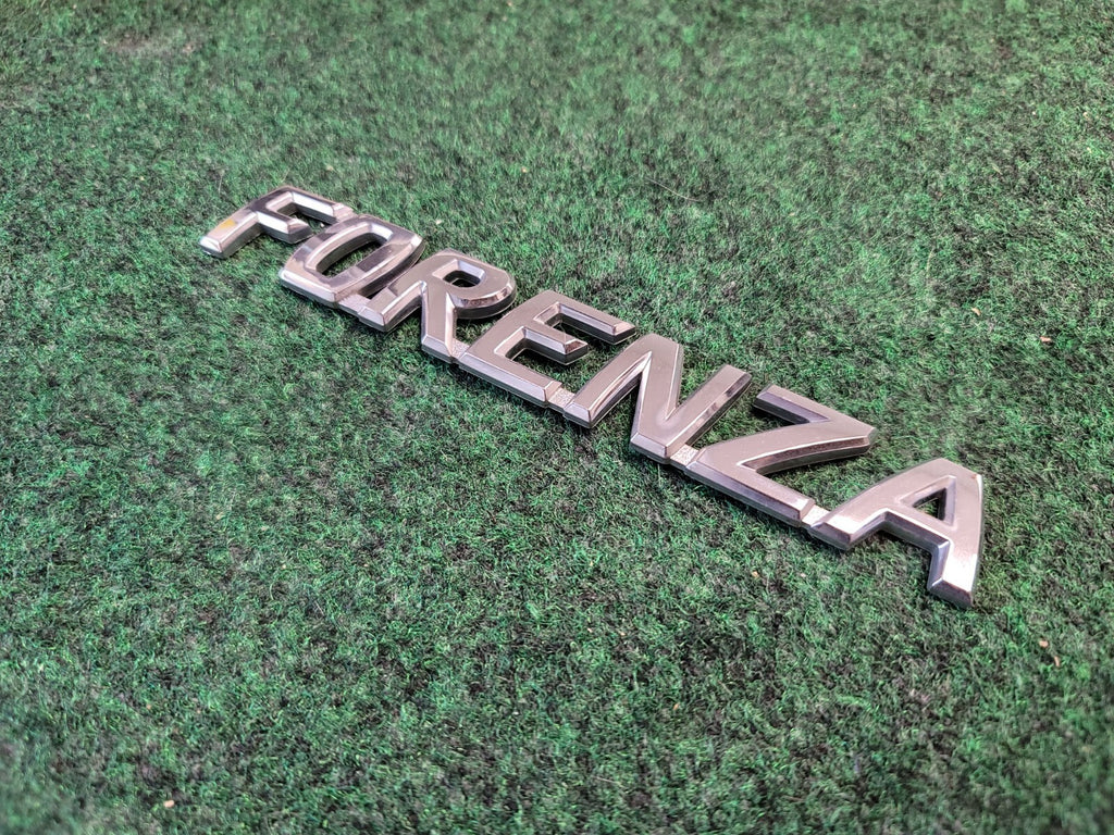 2004-2008 SUZUKI Forenza Rear Trunk Emblem Badge Logo Nameplate Name Plate 7L1