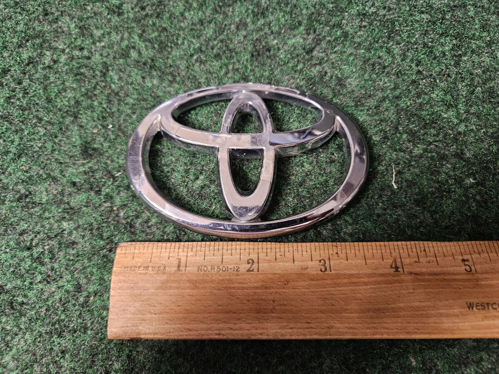 Toyota Chrome Emblem Logo Symbol Unknown Model ~4" 3M4