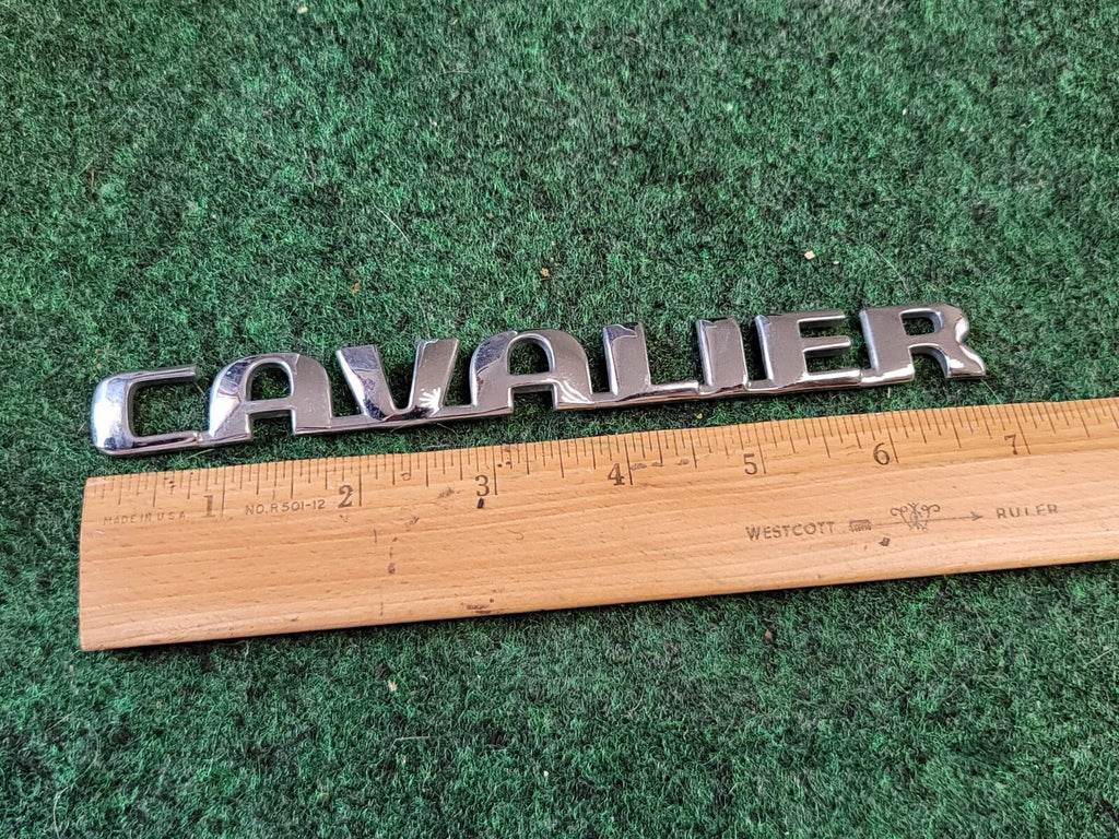 01 02 03 04 05 Chevrolet Cavalier Emblem Logo Letters Badge Trunk Rear OEM 1M2
