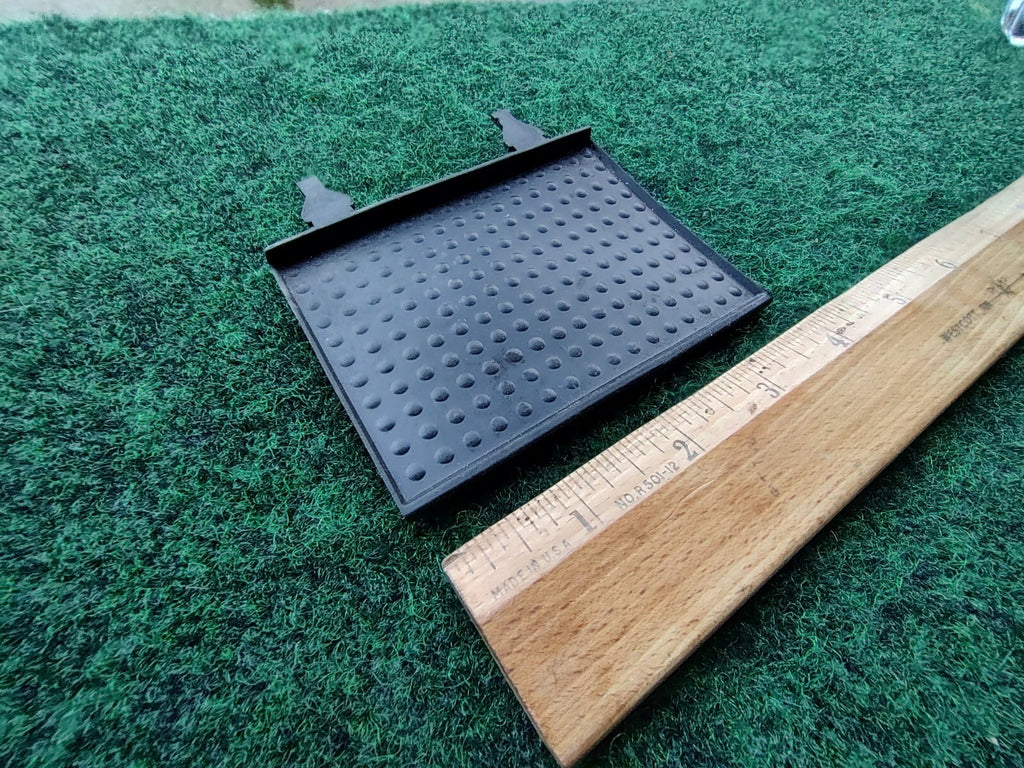 Genuine Nissan Rubber Mat Console Pocket Insert 68532-EZ00A 5S3
