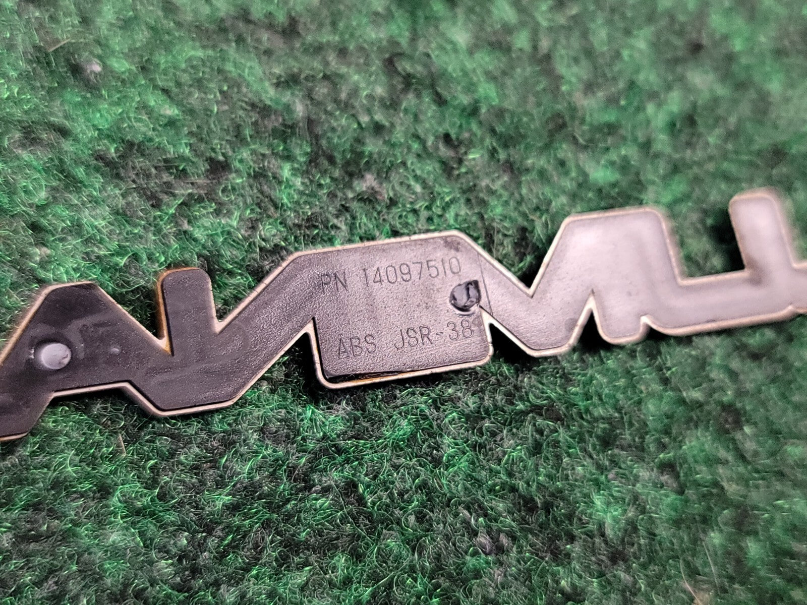Chevy Lumina Front Dashboard Dash Emblem Badge Logo Nameplate Name 14097510 1M8