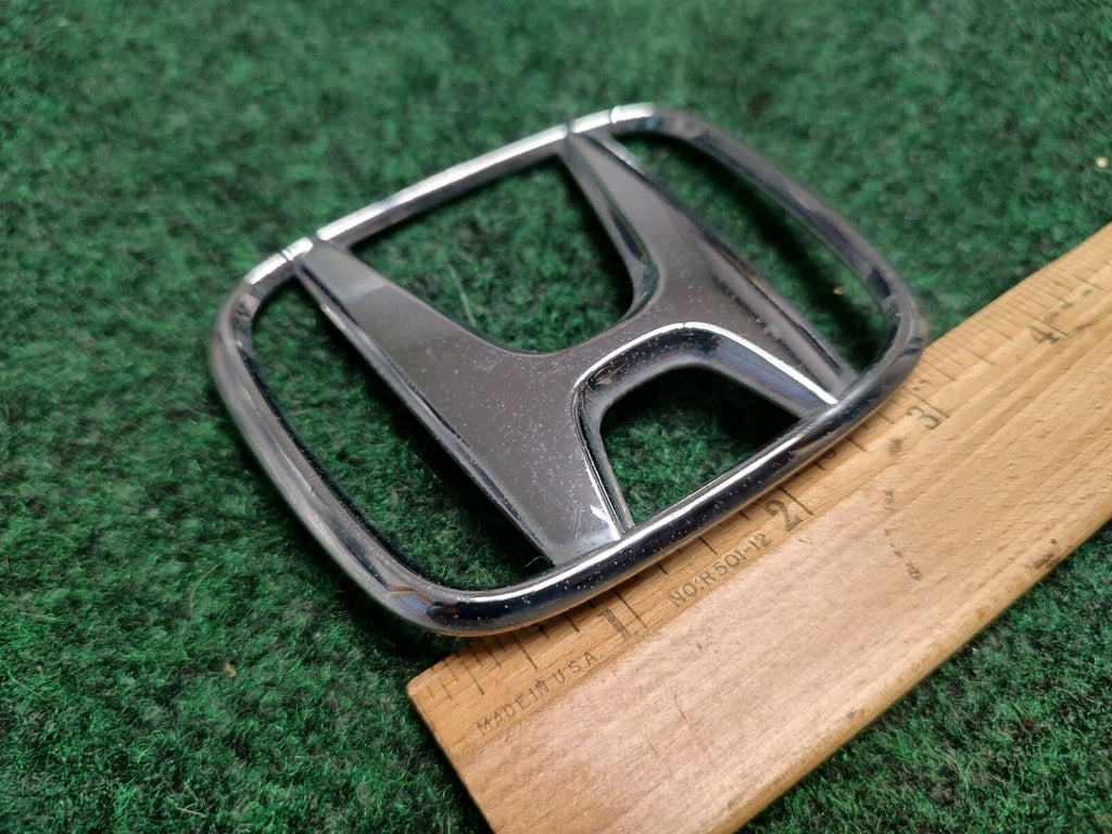 03-05 HONDA ACCORD SEDAN 75701-SDA-  REAR TRUNK LID BADGE LOGO CHROME EMBLEM 2S4