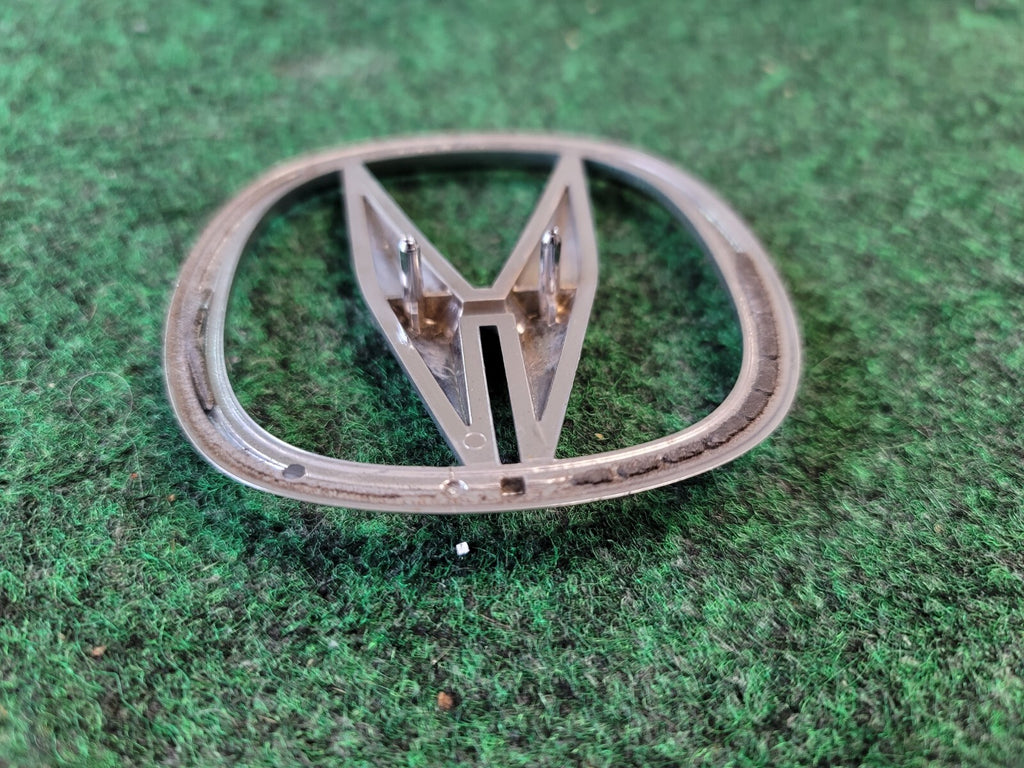 2000-2006 ACURA MDX A EMBLEM REAR TRUNK LID LOGO SYMBOL BADGE CHROME OEM 1M4