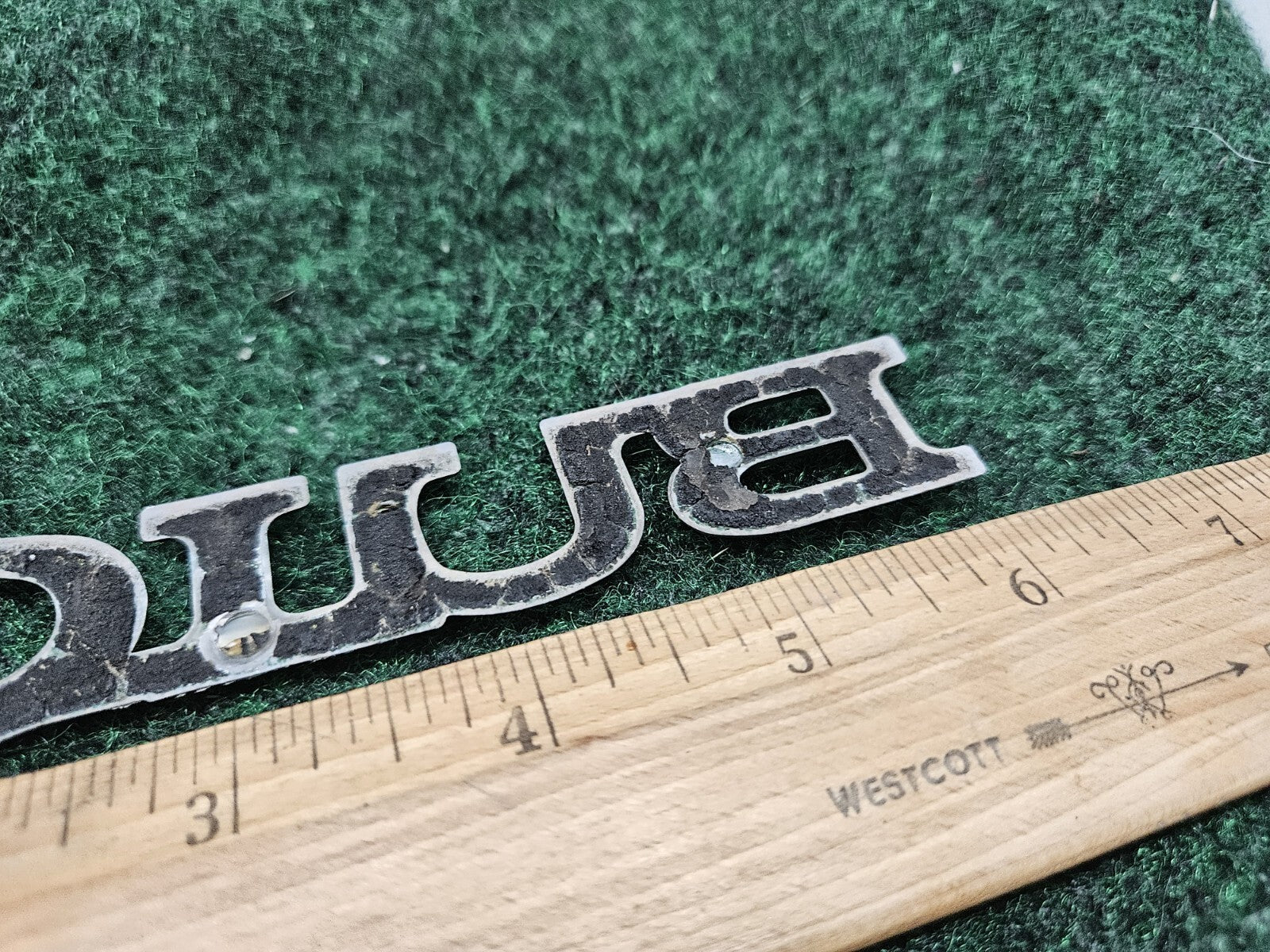BUICK SIDE EMBLEM LOGO BADGE SYMBOL NAME PLATE BADGE CHROME GL2
