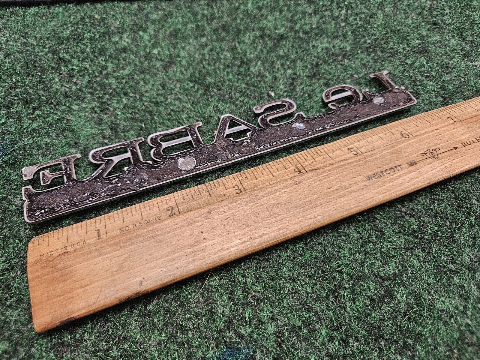 97 98 99 BUICK LESABRE LIMITED REAR LID SIDE EMBLEM LOGO BADGE SYMBOL OEM 6M9