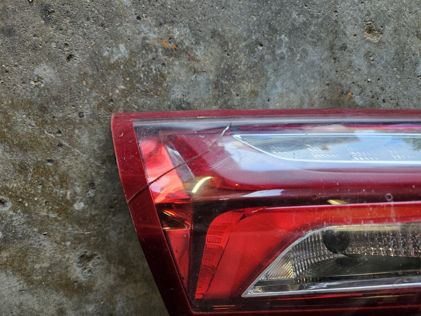 2019-2025 CHEVROLET MALIBU REAR LEFT SIDE INNER TAILLIGHT TAILLAMP LED OEM CJ2