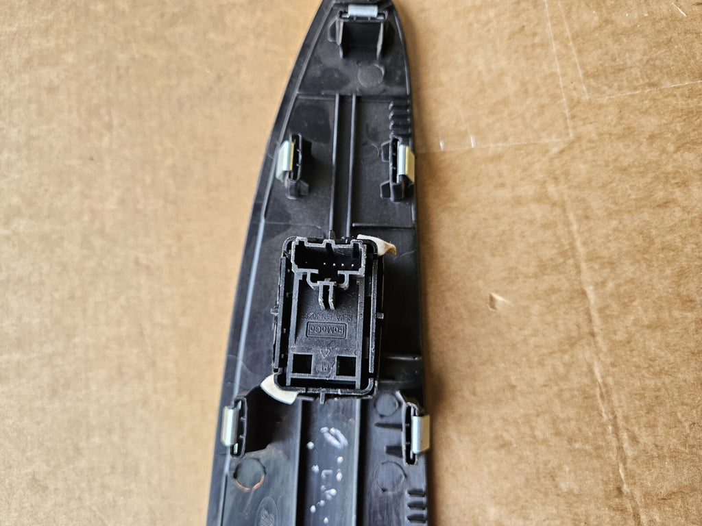 2013-2016 Ford Fusion Right Window Switch Bezel DS73-14A563-B OEM JT8