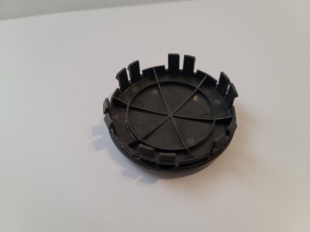 Mercedes Benz OEM Black Laurel Wreath Center Cap Hub Cover A 171 400 01 25 8L4