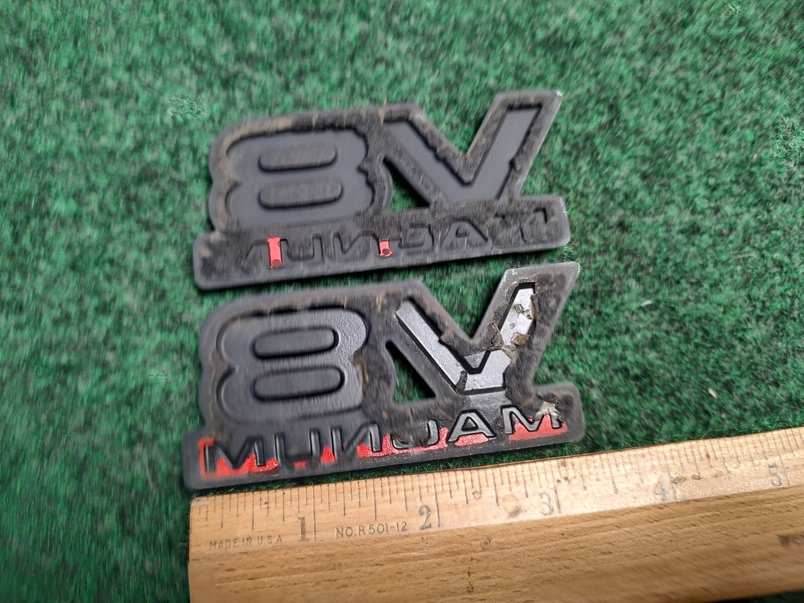 (2) 94 95 96 97 98 99 00 01 DODGE RAM V8 MAGNUM SIDE EMBLEM LOGO BADGE SIGN 4S9