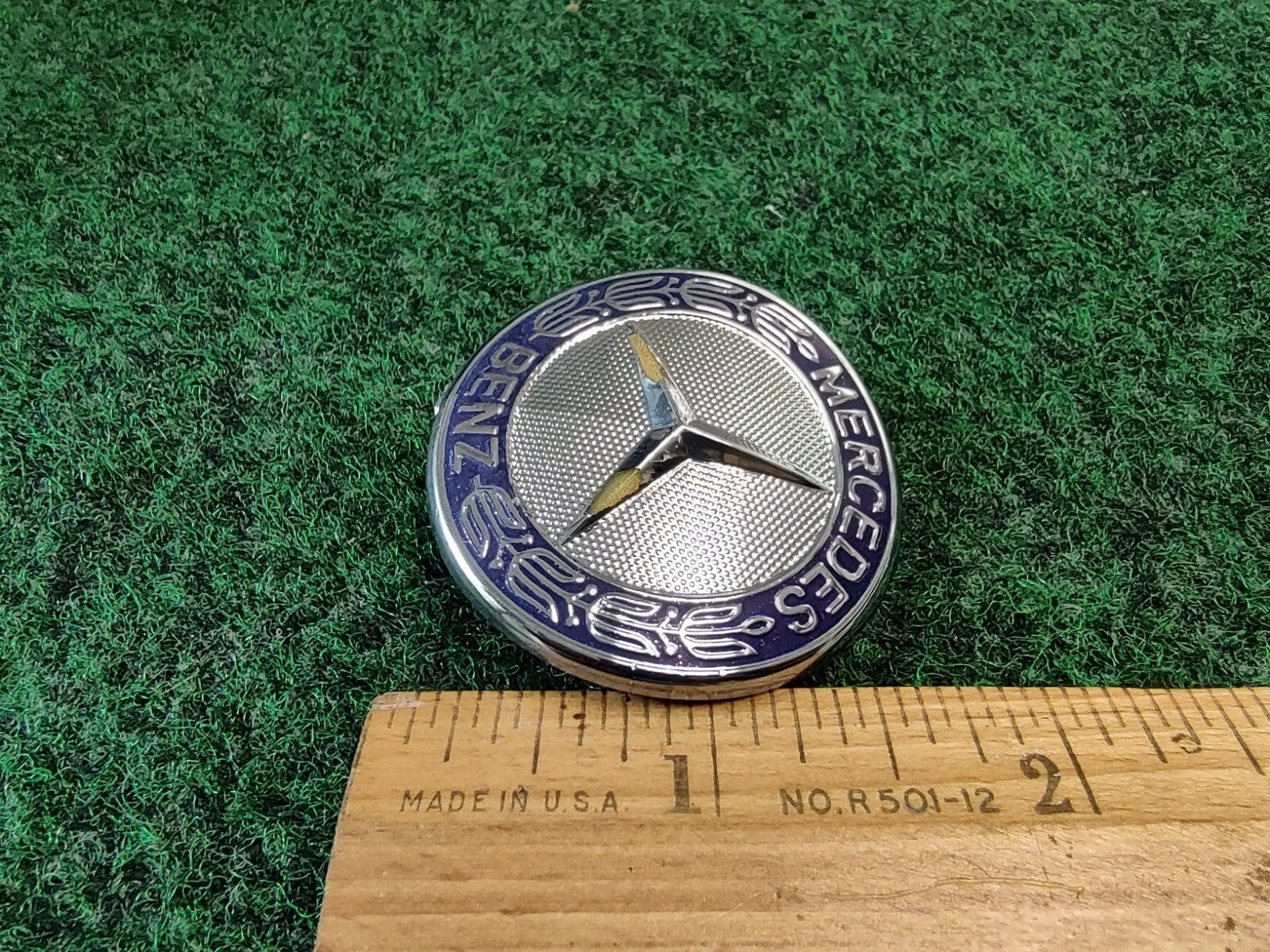 07 08 09 10 11 12 13 MERCEDES S550 S600 W221 FRONT EMBLEM LOGO BADGE USED 4S7