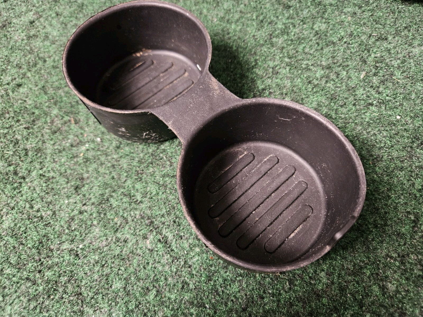 2006-2012 Ford Fusion Milan Cup Holder Insert Liner Rubber Mat 6E53-54046B94 4M7