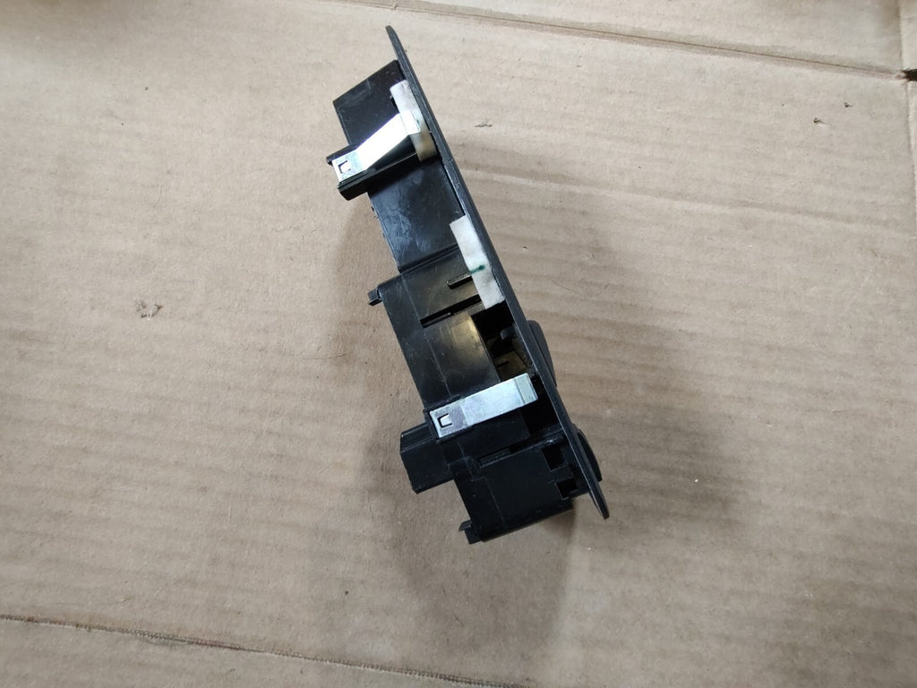 2011-2014 DODGE CHRYSLER RIGHT RH FRONT POWER WINDOW SWITCH 56046822AD OEM BL9