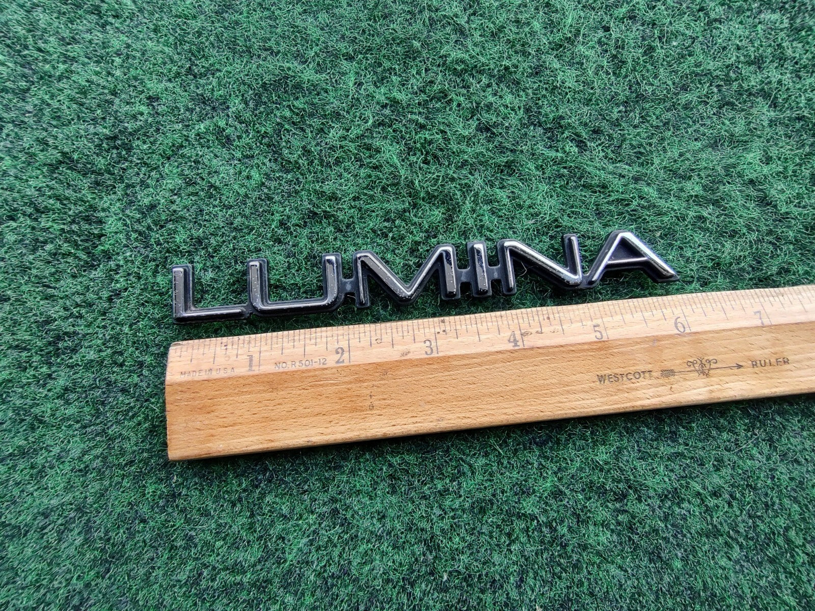95 96 97 98 99 00 01 CHEVROLET LUMINA REAR EMBLEM BADGE SYMBOL OEM 5S2