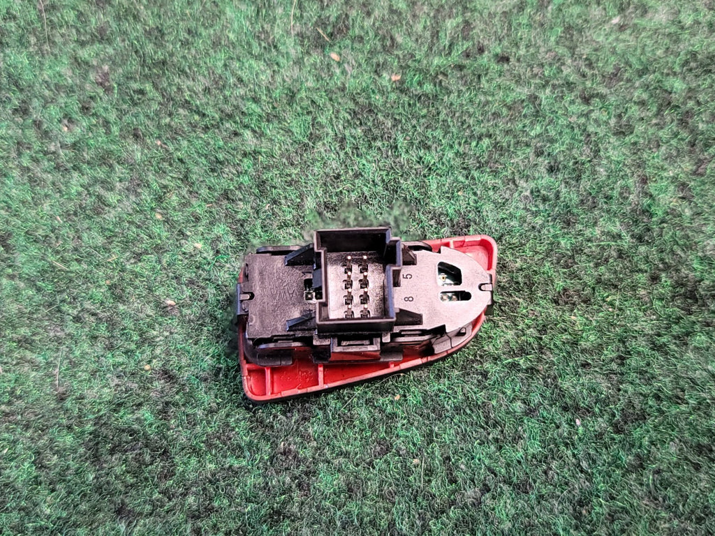 2013 2014 2015 Chevrolet Malibu Black Hazard Warning Switch 23191937 OEM 7L1