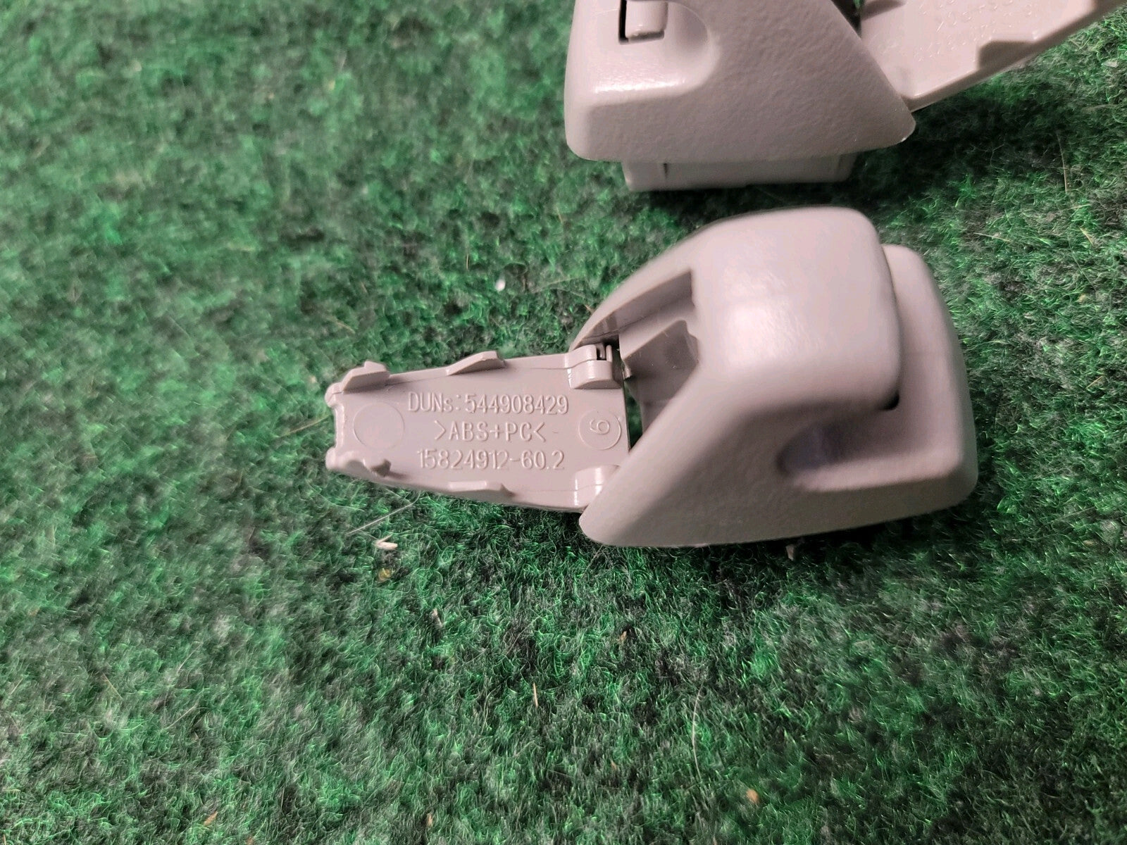 Interior-Roof-Sun Visor Support Clip For Chevrolet Camaro Cadillac ATS LaCrosse