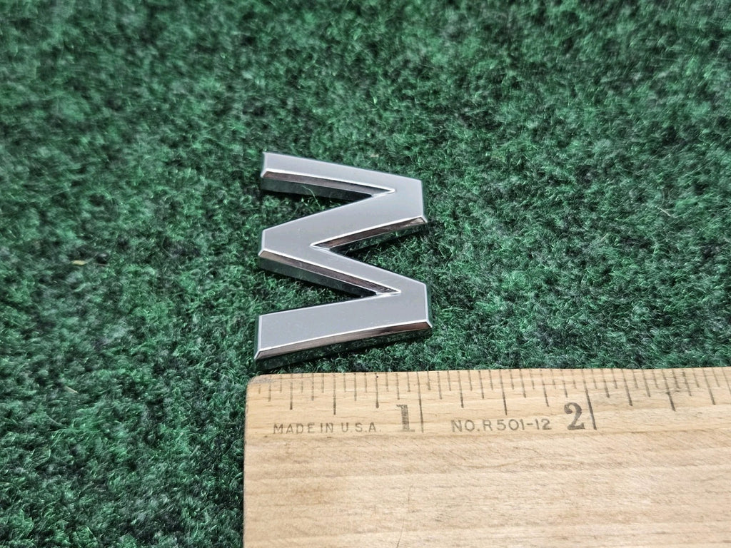 OEM "W" Silver Individual Letter Lettering Emblem Badge Logo Nameplate 2S2