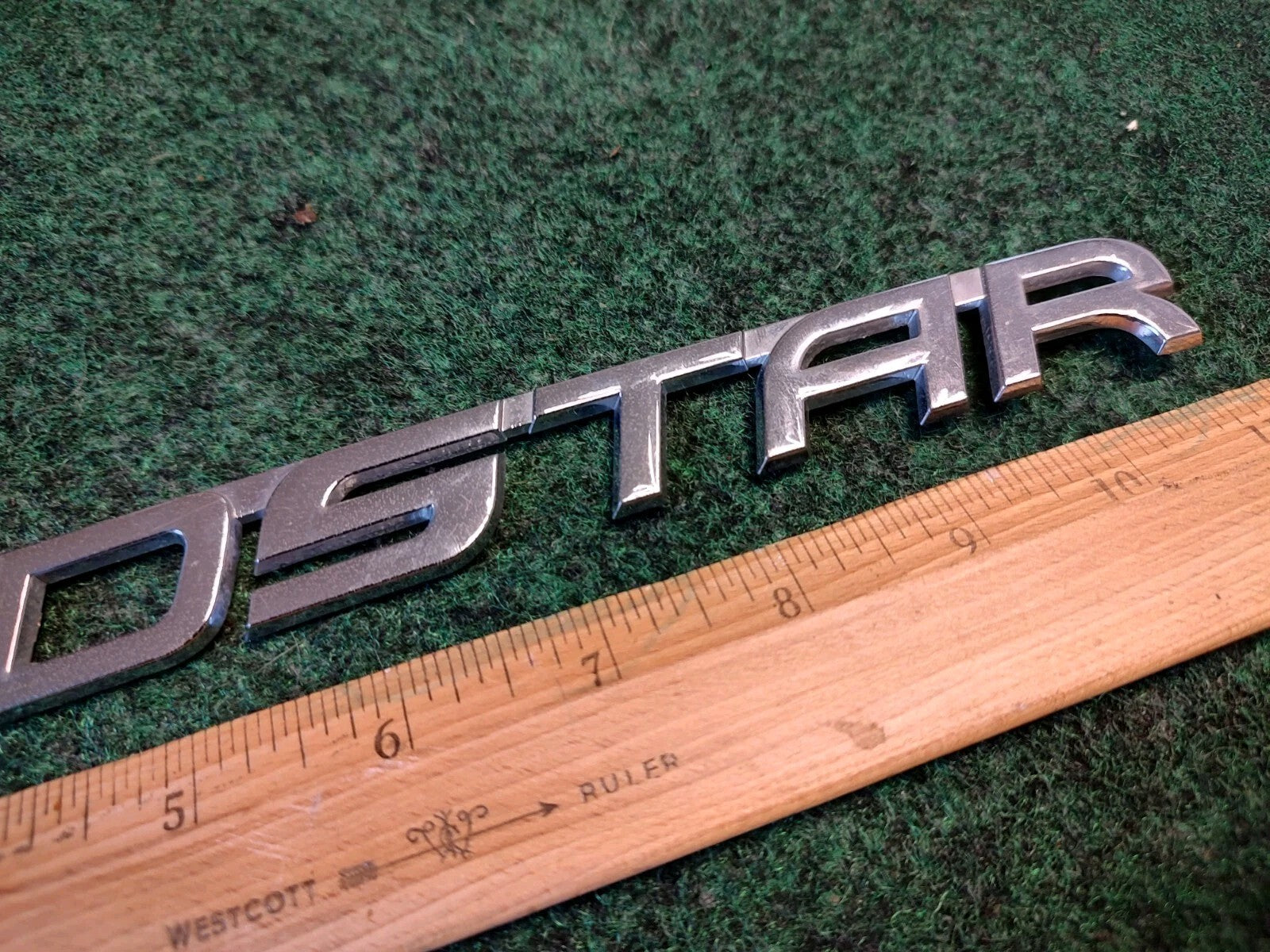 99 00 01 02 03 FORD WINDSTAR REAR CHROME EMBLEM LOGO BADGE SYMBOL USED OEM 10L3