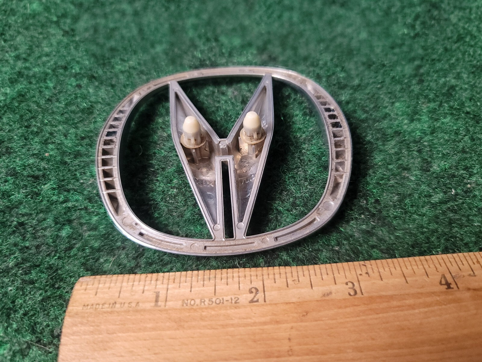 04 05 06 07 08 Acura TL Emblem Symbol Badge Trunk Lid Rear Chrome OEM 3S9