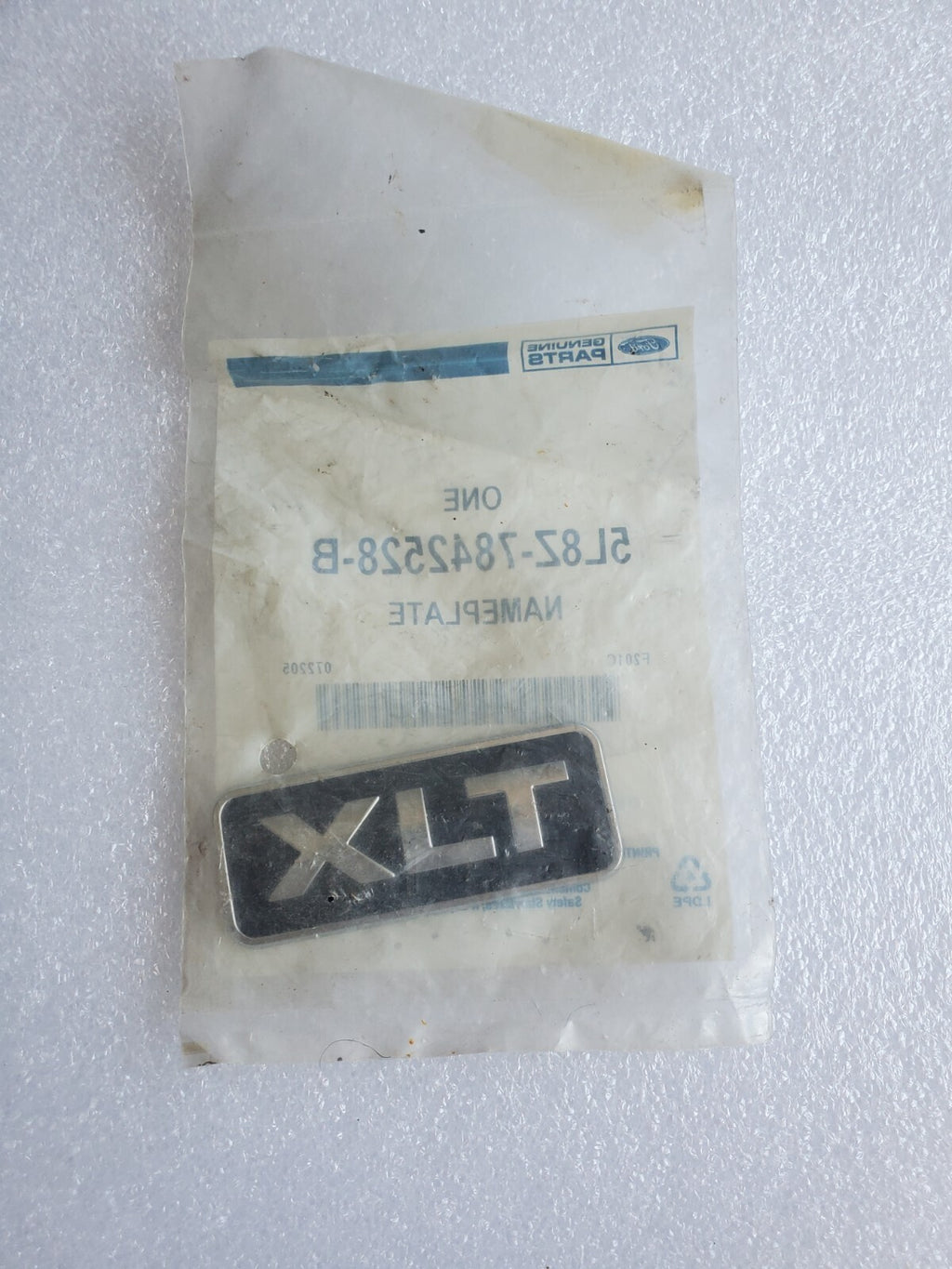 Ford Expedtion Escape Rear Chrome XLT NAMEPLATE Emblem OEM 7L8Z-7842528-B 1L9