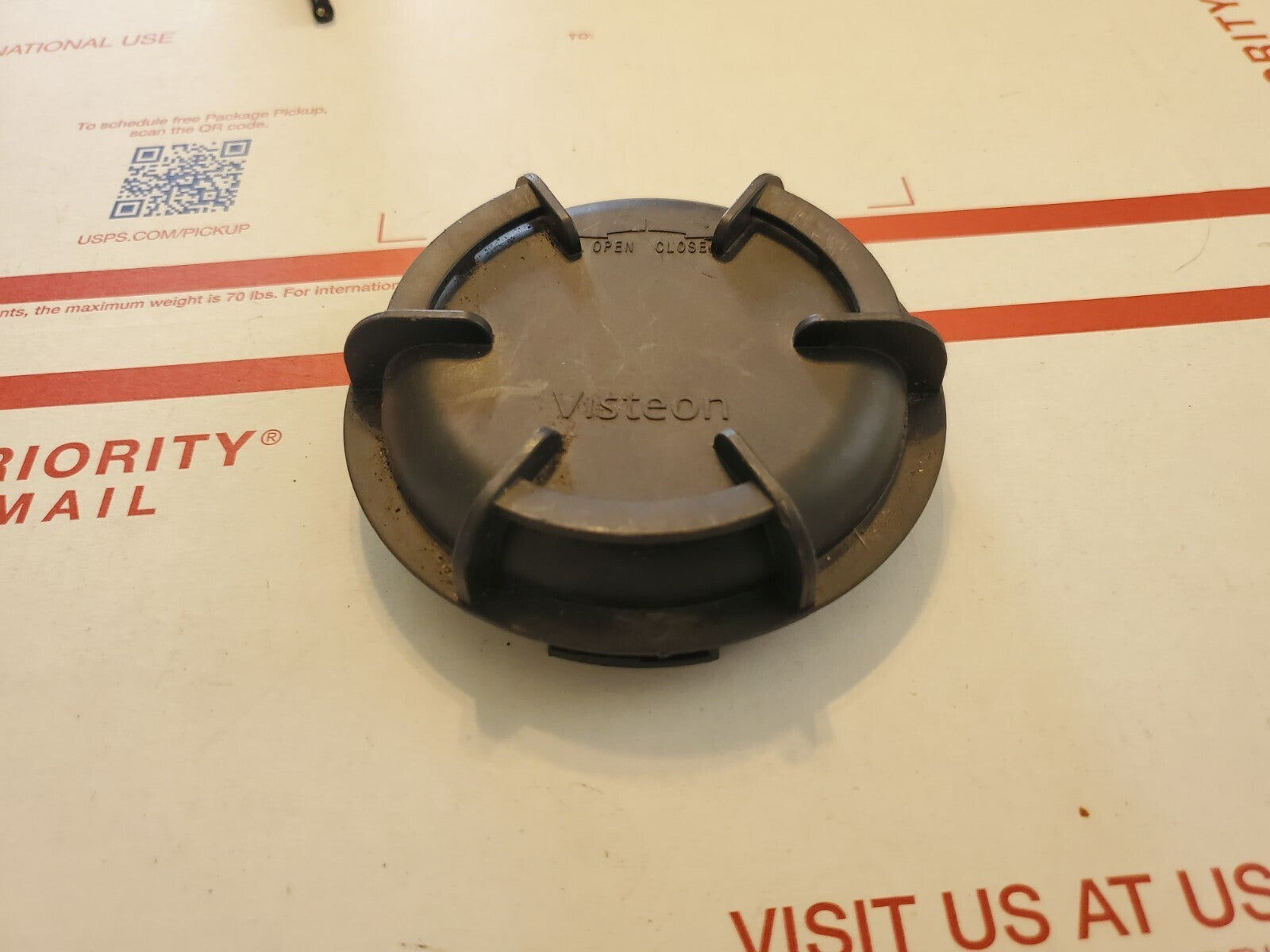 2012 2013 2014 Ford Focus Headlight Head Light Wiring Dust Cover Cap Plug 4L2