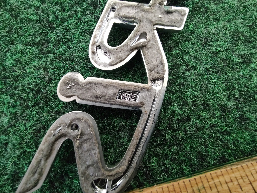 2006-2011 TOYOTA YARIS REAR EMBLEM LOGO BADGE SYMBOL CHROME LETTERS OEM 5S5