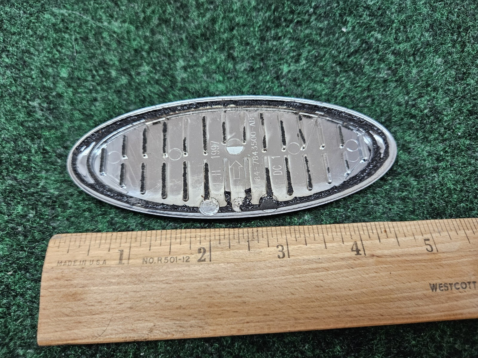 2001-2007 Ford Escape Tailgate Trunk Emblem BADGE YL84-7843500-AB GL3