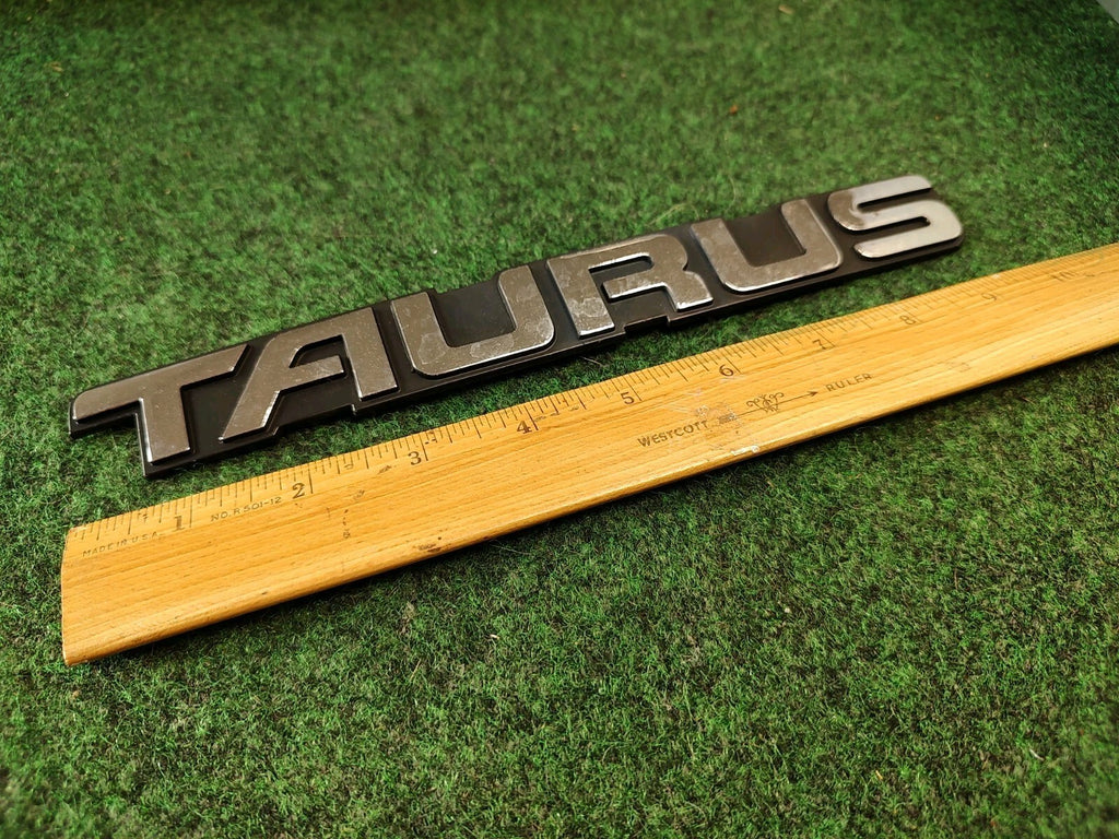 1989 1992 1993 1994 Ford Taurus Rear Nameplate Badge Emblem F2DB-5443550-BA 1S1