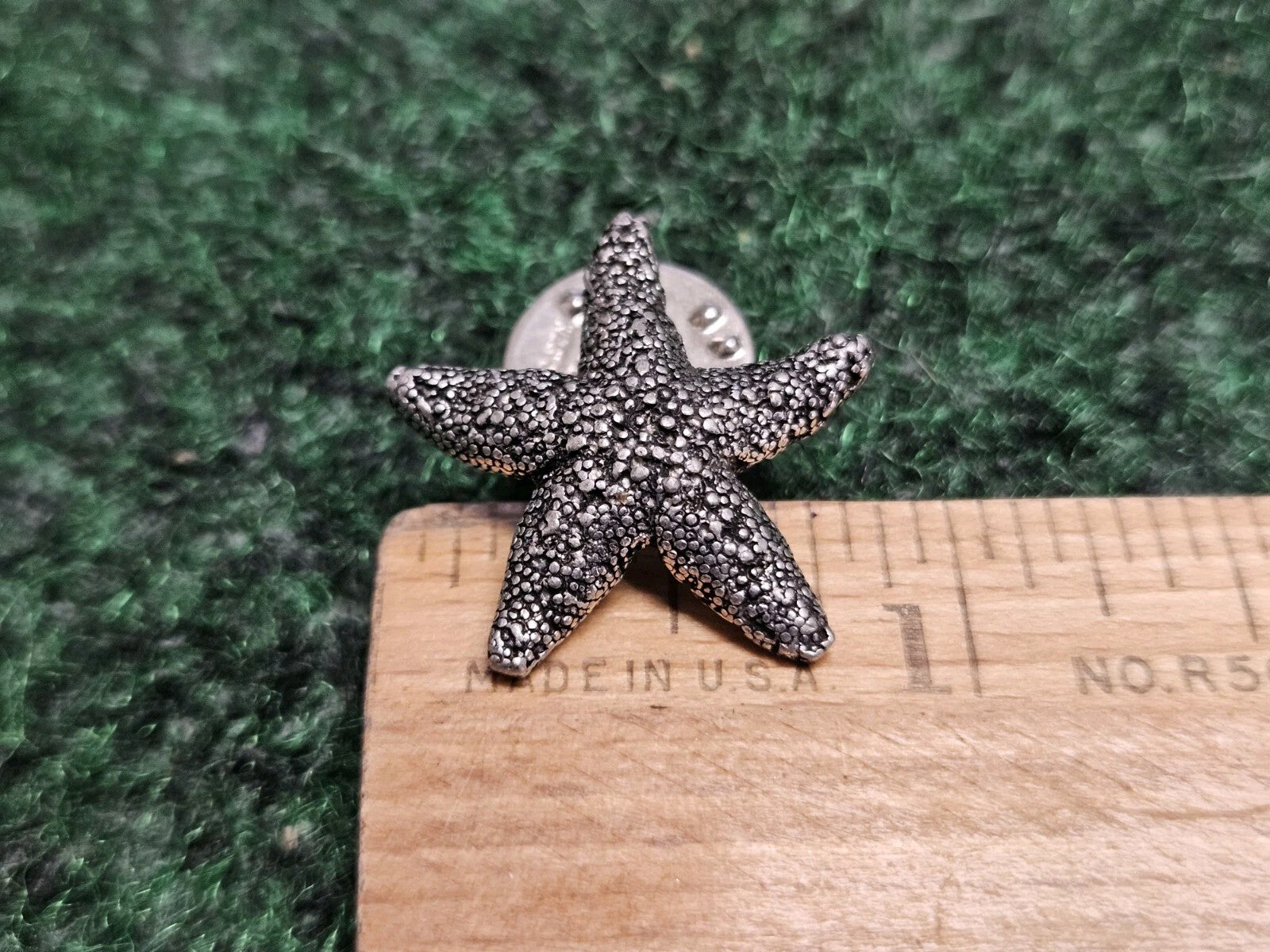 Star Starfish Lapel Pin Brooch