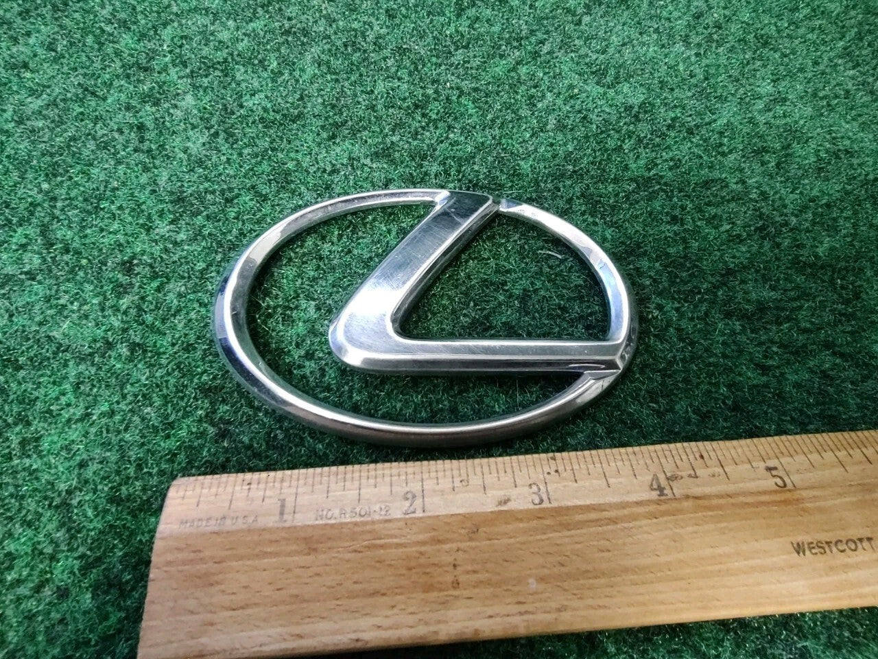2001-2005 Lexus ES 300 Emblem Logo Badge Symbol Rear Tailgate Trunk Gold 5S6