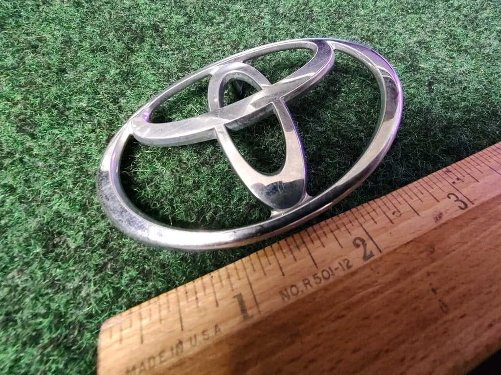 TOYOTA 4RUNNER LOGO BADGE SIGN SYMBOL CHROME EMBLEM 8224ABS 6S4