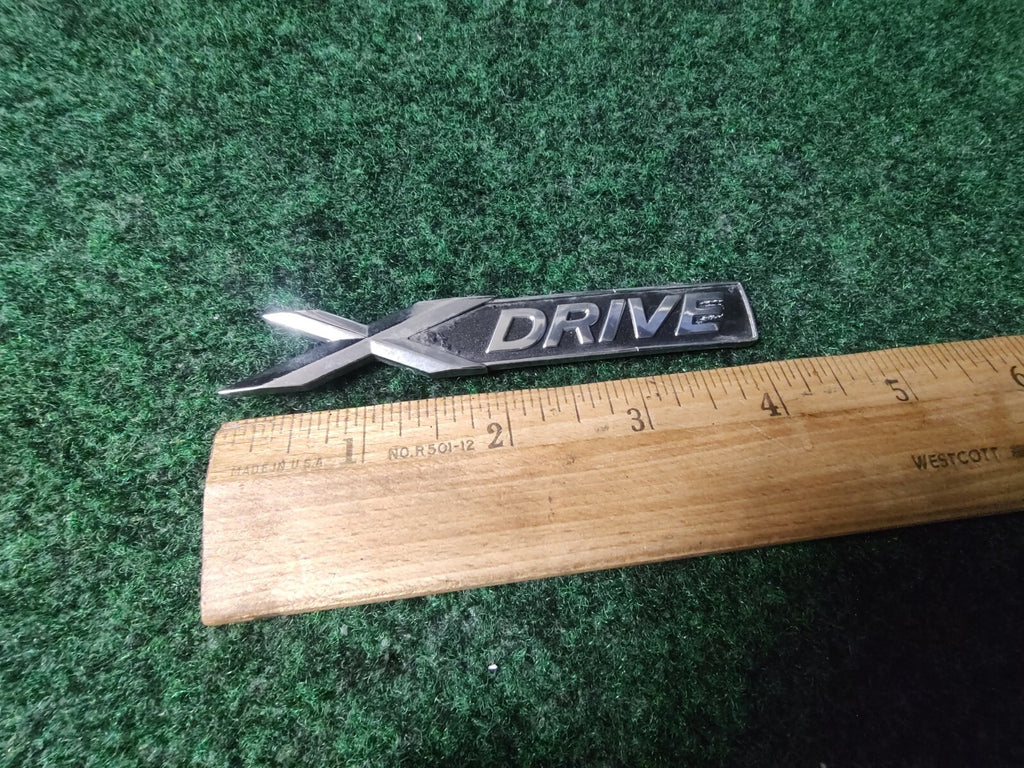 BMW XDrive X Drive Front Fender Emblem Badge Logo Nameplate Name Insignia 1S2