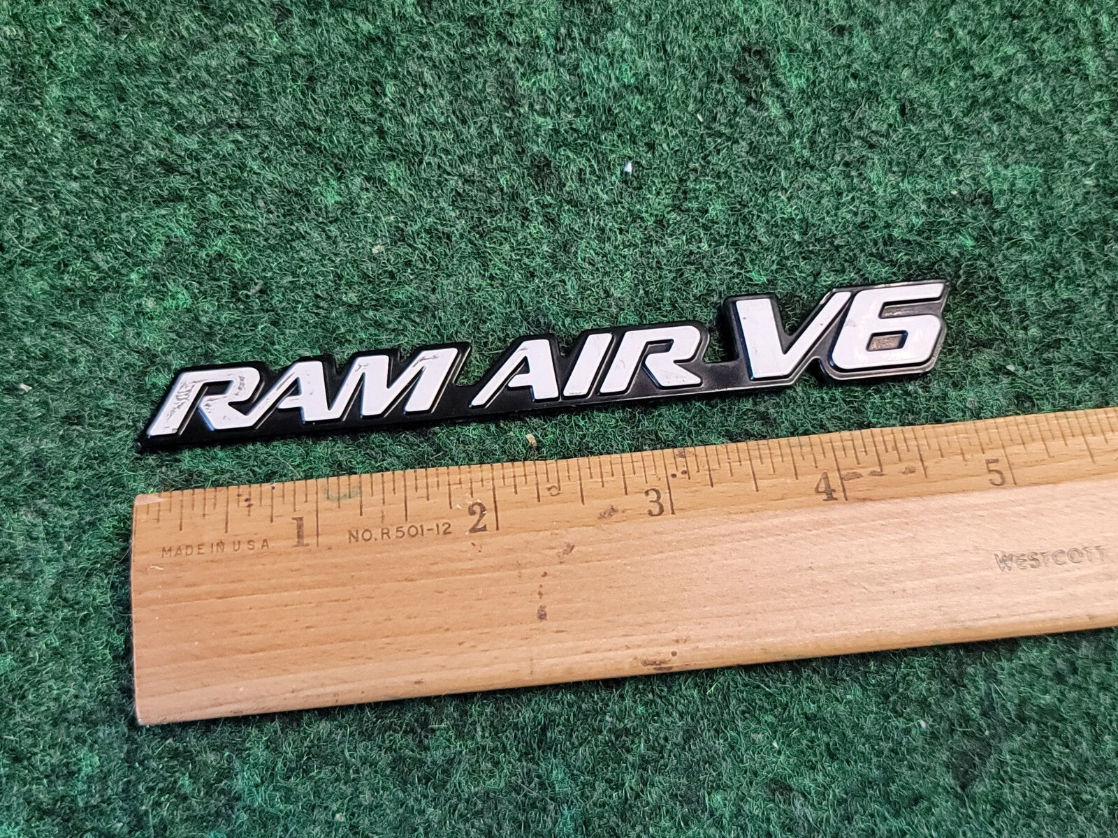 99 00 01 02 03 04 05 PONTIAC GRAND AM RAM AIR V6 SIDE EMBLEM LOGO BADGE 1M6