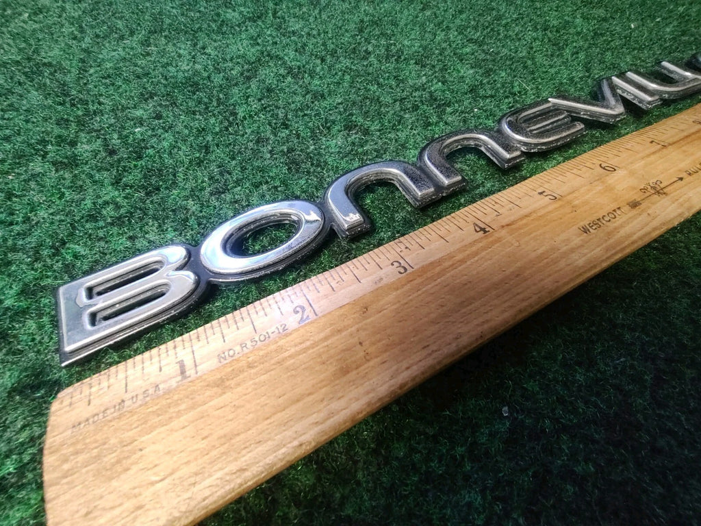 Pontiac OEM Bonneville Chrome & Black Emblem Badge Logo Nameplate Name 3S5