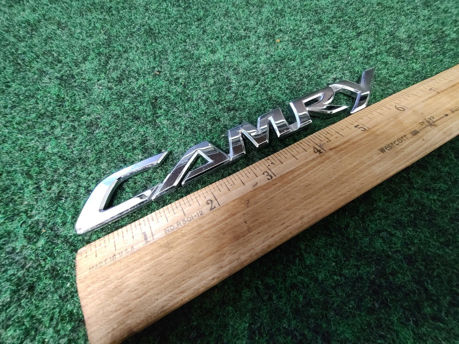 2007-2011 Toyota CAMRY Trunk Emblem Rear Lid Logo Badge Chrome OEM 4S4