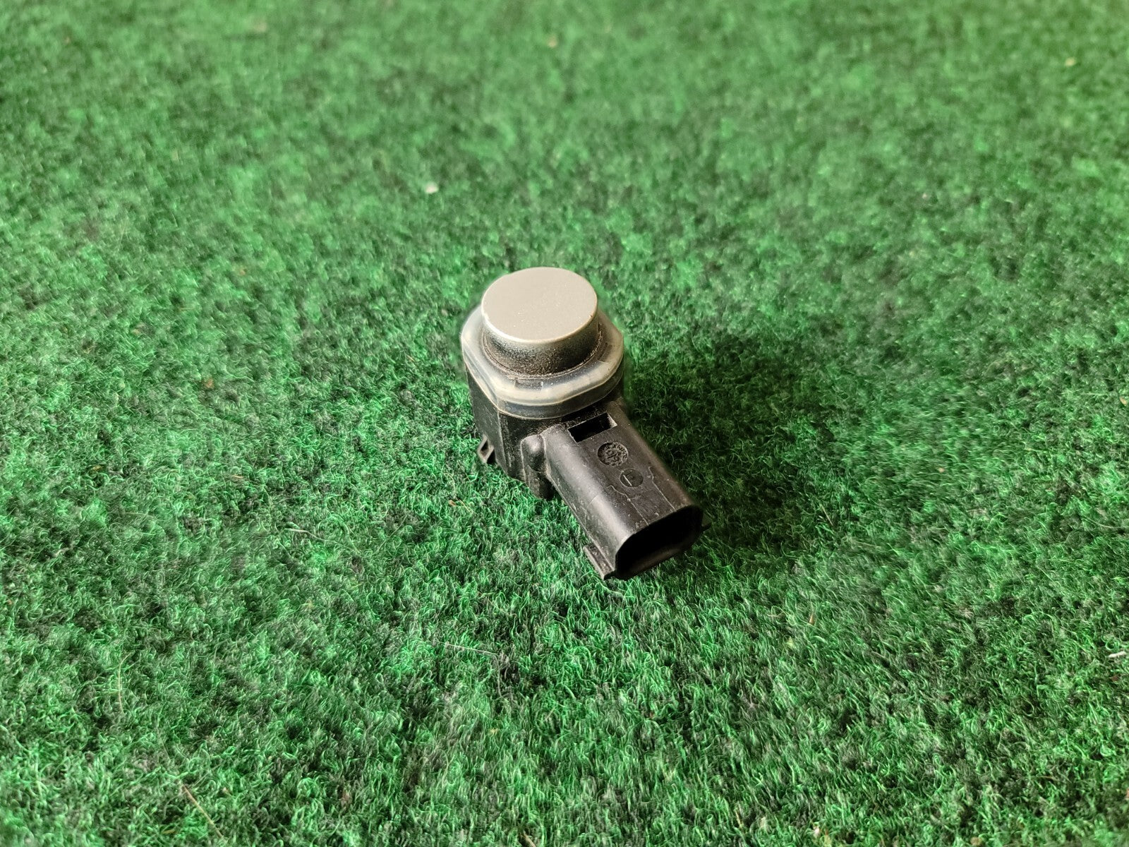 Bumper Parking PDC Aid Sensor 8A53-15K859-ABW  Ford Explorer Focus Lincoln 10L1