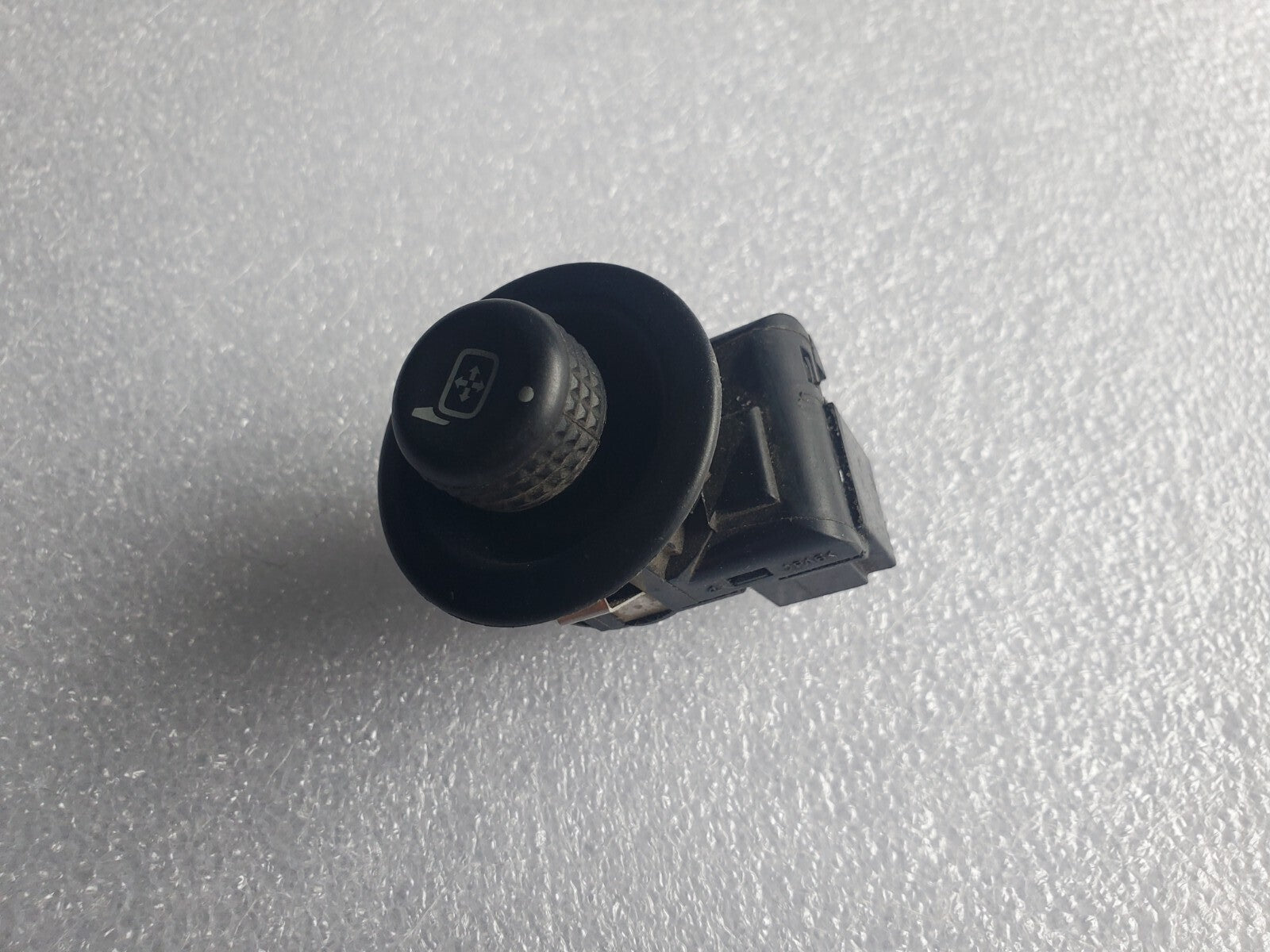 07-17 Expedition 7L3T-17B676  Drivers Side Left Master Mirror Switch OEM 1L4