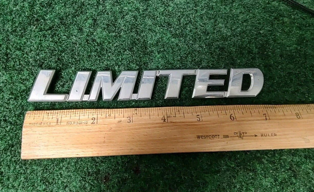 TOYOTA LIMITED CHROME SIDE EMBLEM LOGO BADGE SIGN SYMBOL USED OEM 8L9