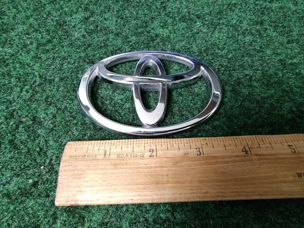 Toyota Chrome Emblem Logo Symbol Name Plate Unknown Model About 4" 7L8