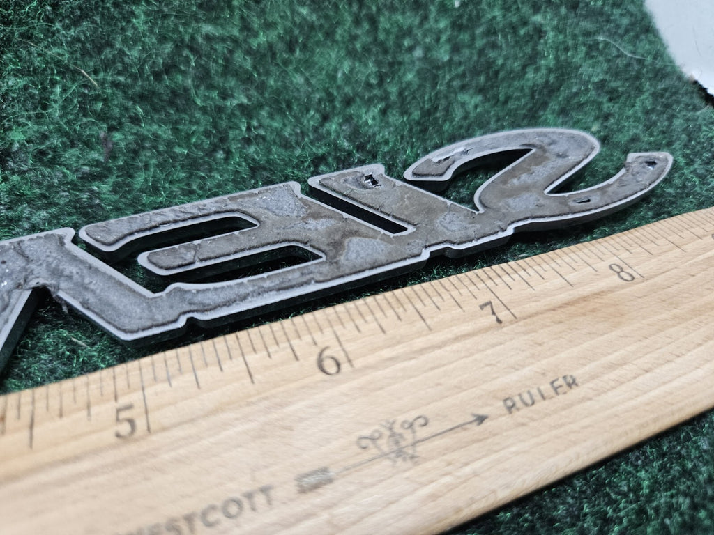 Toyota Sienna Rear Liftgate Lid 9" Inch Emblem Nameplate Name Plate OEM Logo GL1