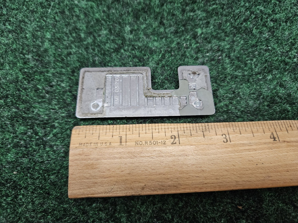 1987-1996 Dodge Dakota LE Cab Corner Emblem Name Plate Badge  55026887 GL3