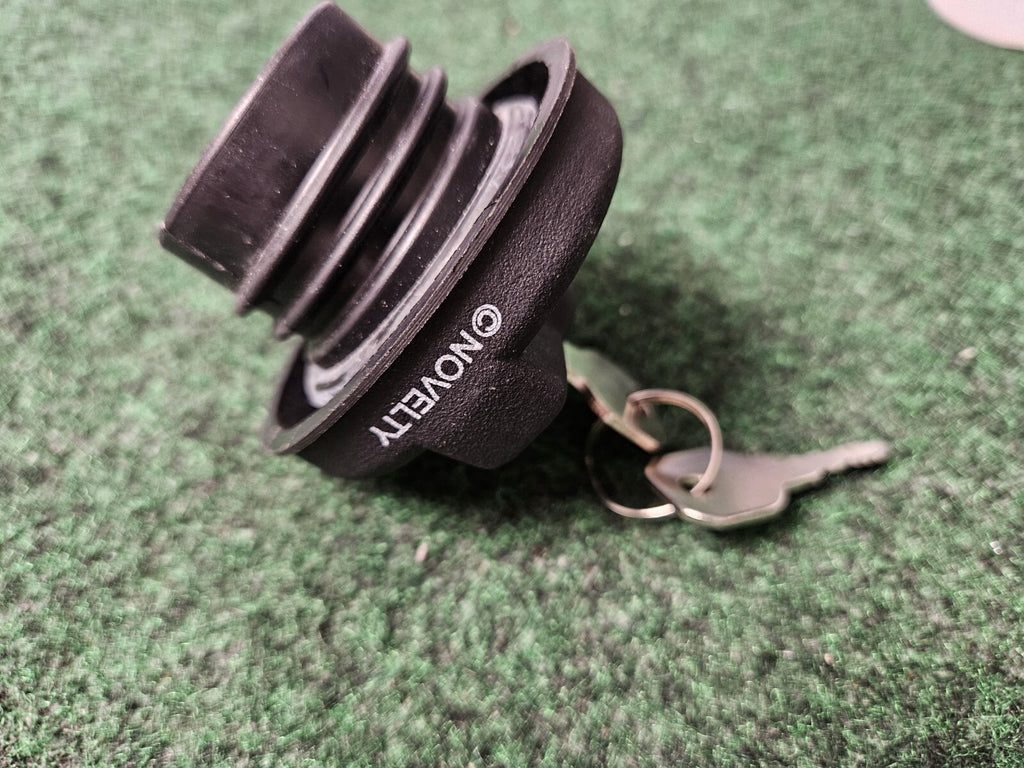 Novelty Gas Guard Fuel Cap Universal Locking With Keys 4L6
