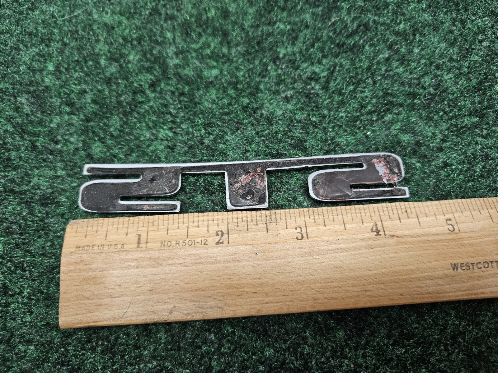 05 06 07 08 09 10 11 CADILLAC STS REAR LID CHROME EMBLEM LOGO BADGE OEM GL1
