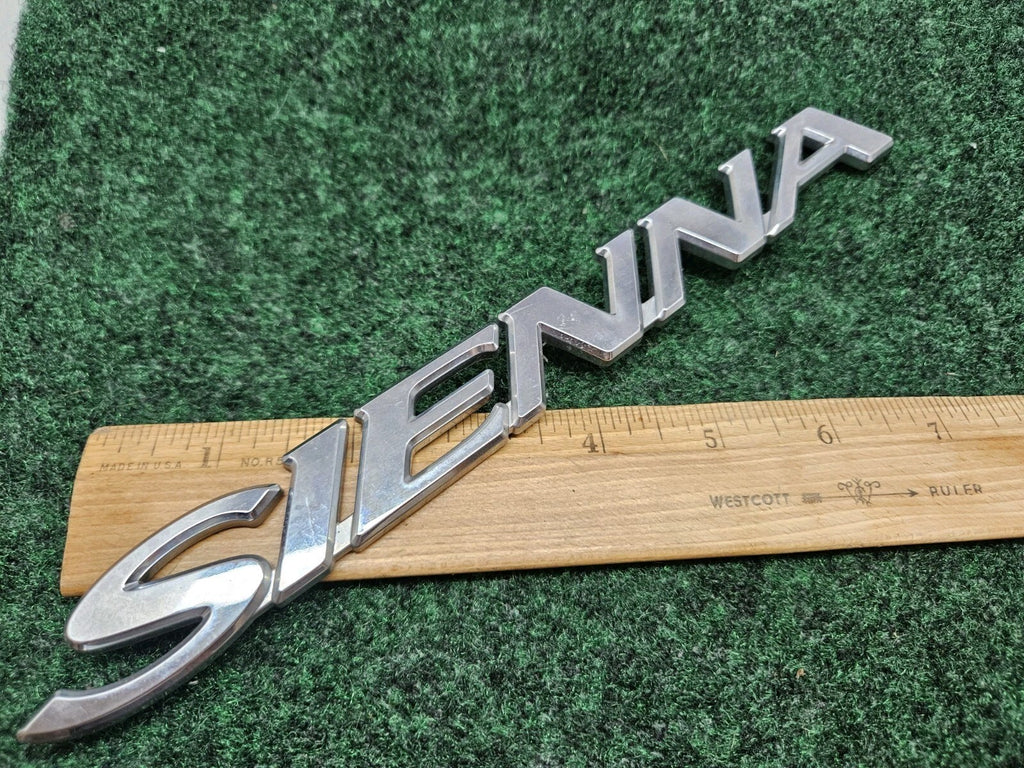 Toyota Sienna Rear Liftgate Lid 9" Inch Emblem Nameplate Name Plate OEM Logo GL1