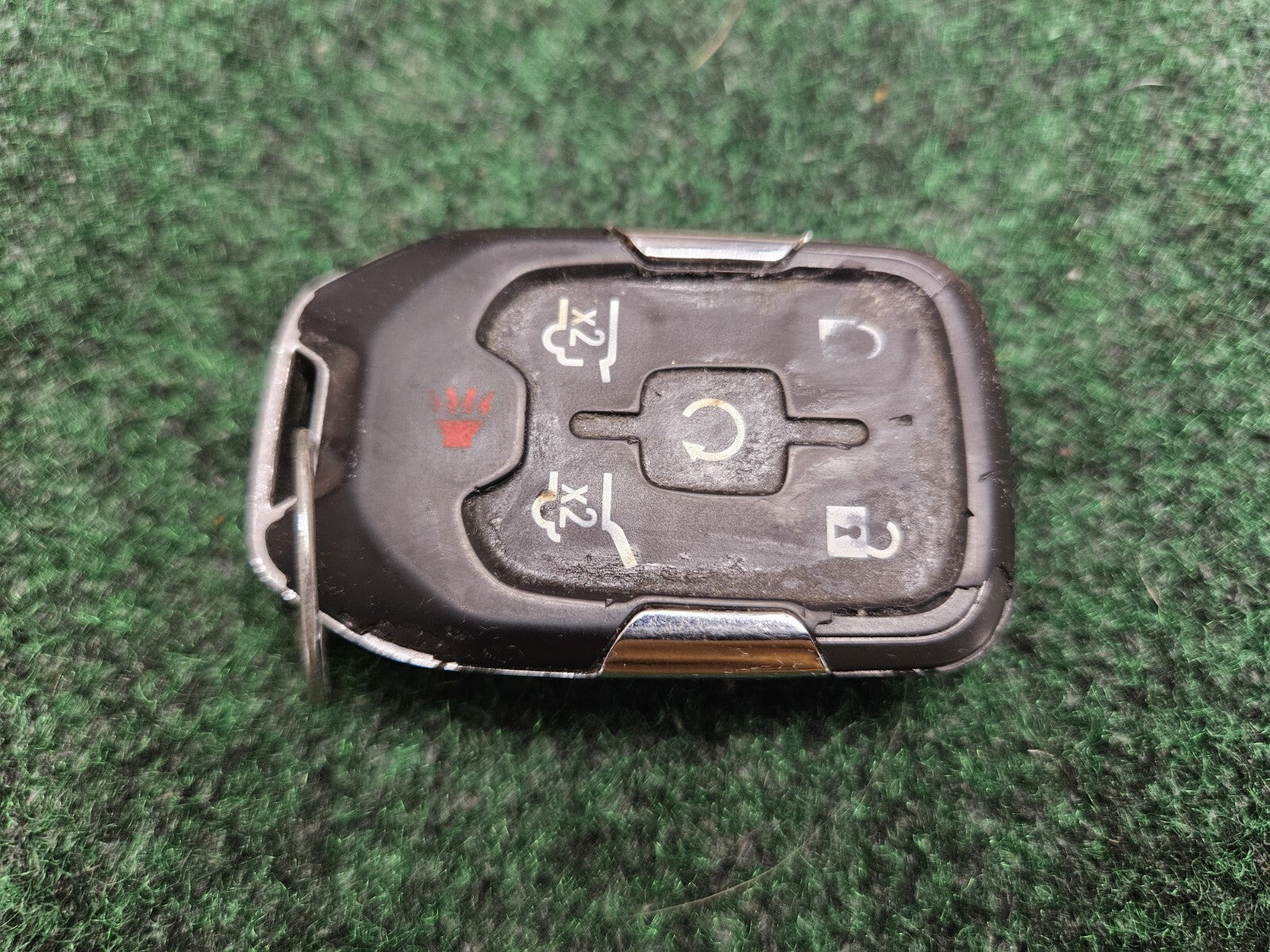 OEM GMC HYQ1AA Key Fob with 6 Buttons KeyFob Keless Entry Used Key Is Cut 7S5