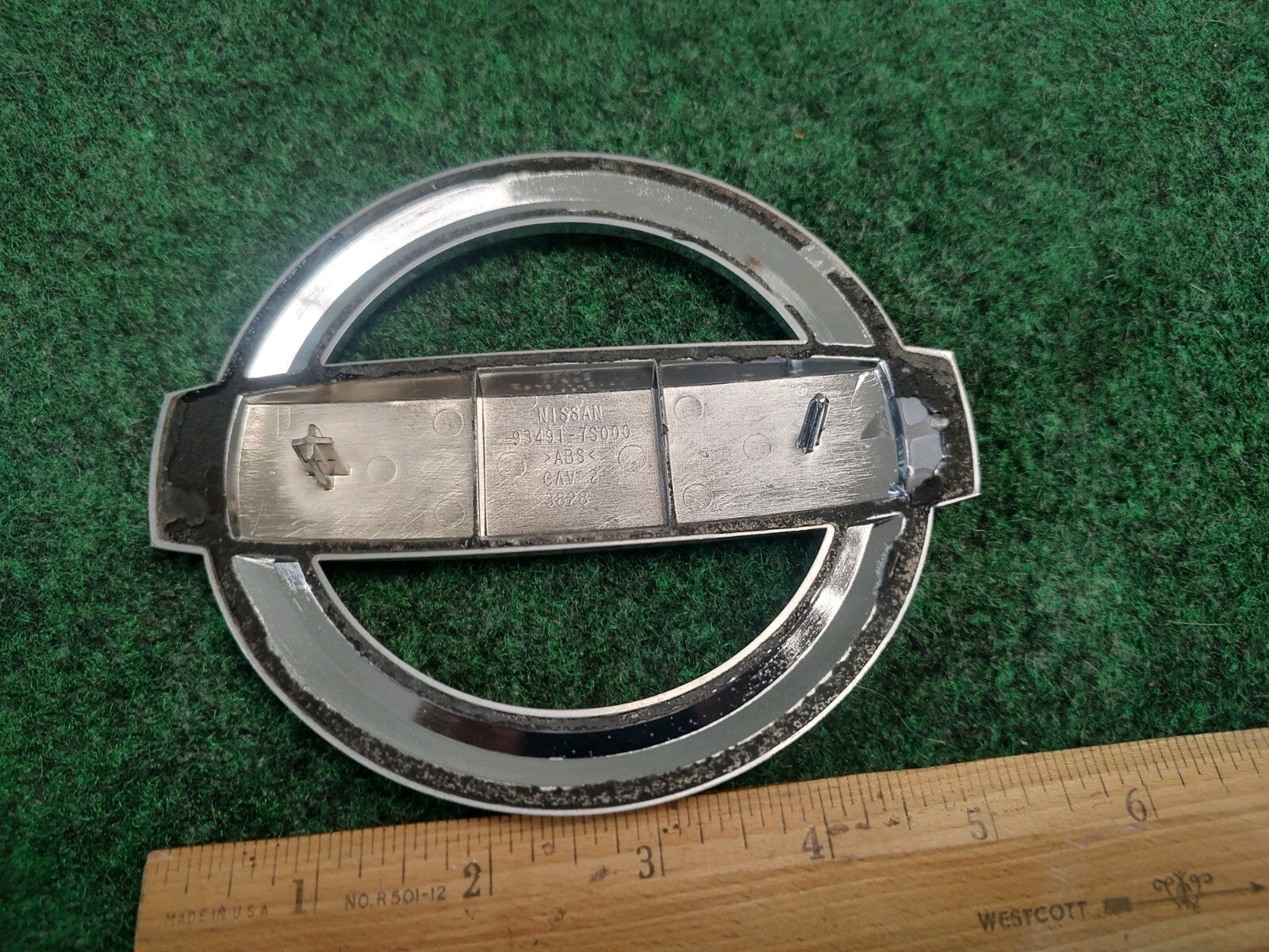 2004-2015 Armada NISSAN Logo Liftgate Emblem Chrome Finish 93491-7S000 OEM 2S8