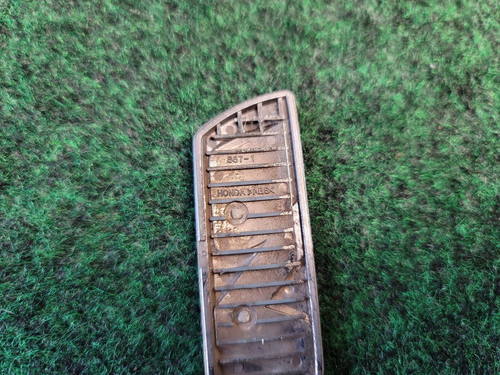 1998-2007 HONDA ACCORD V6 REAR EMBLEM BADGE SYMBOL OEM 7L1