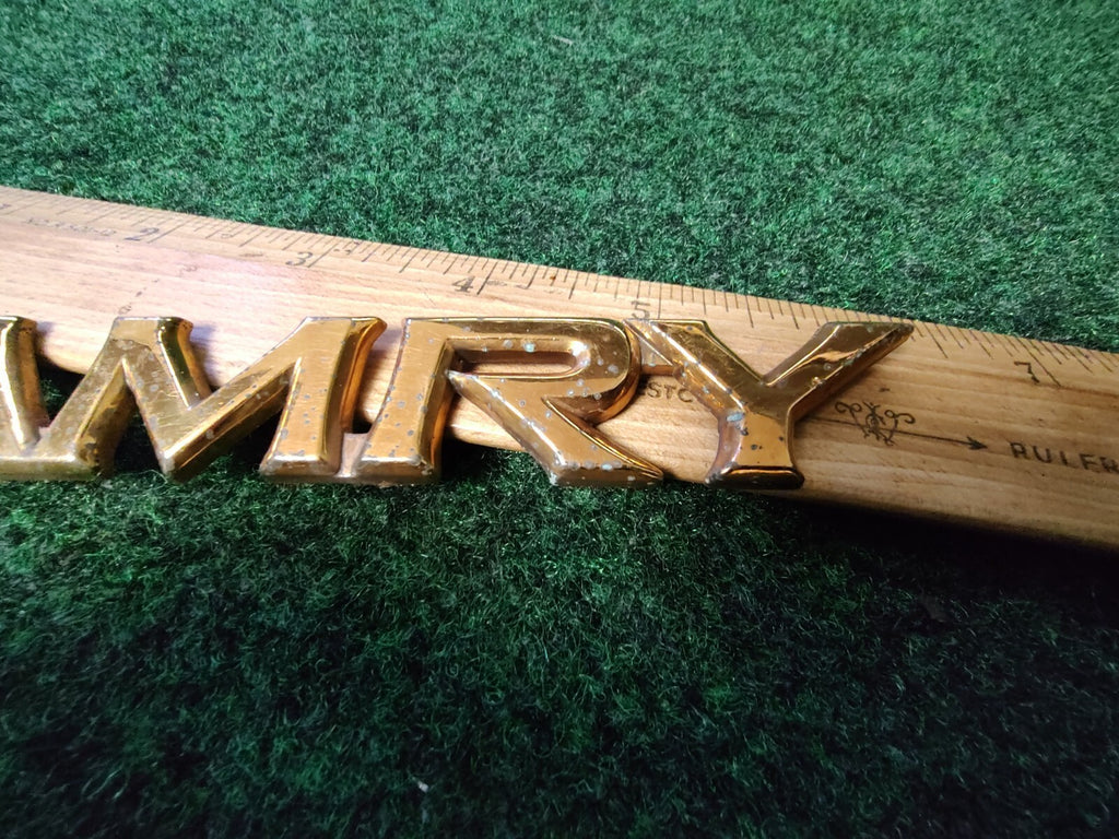 Toyota Camry Gold Trunk Emblem Badge Decal Logo OEM Genuine 75442-AA010 5S6