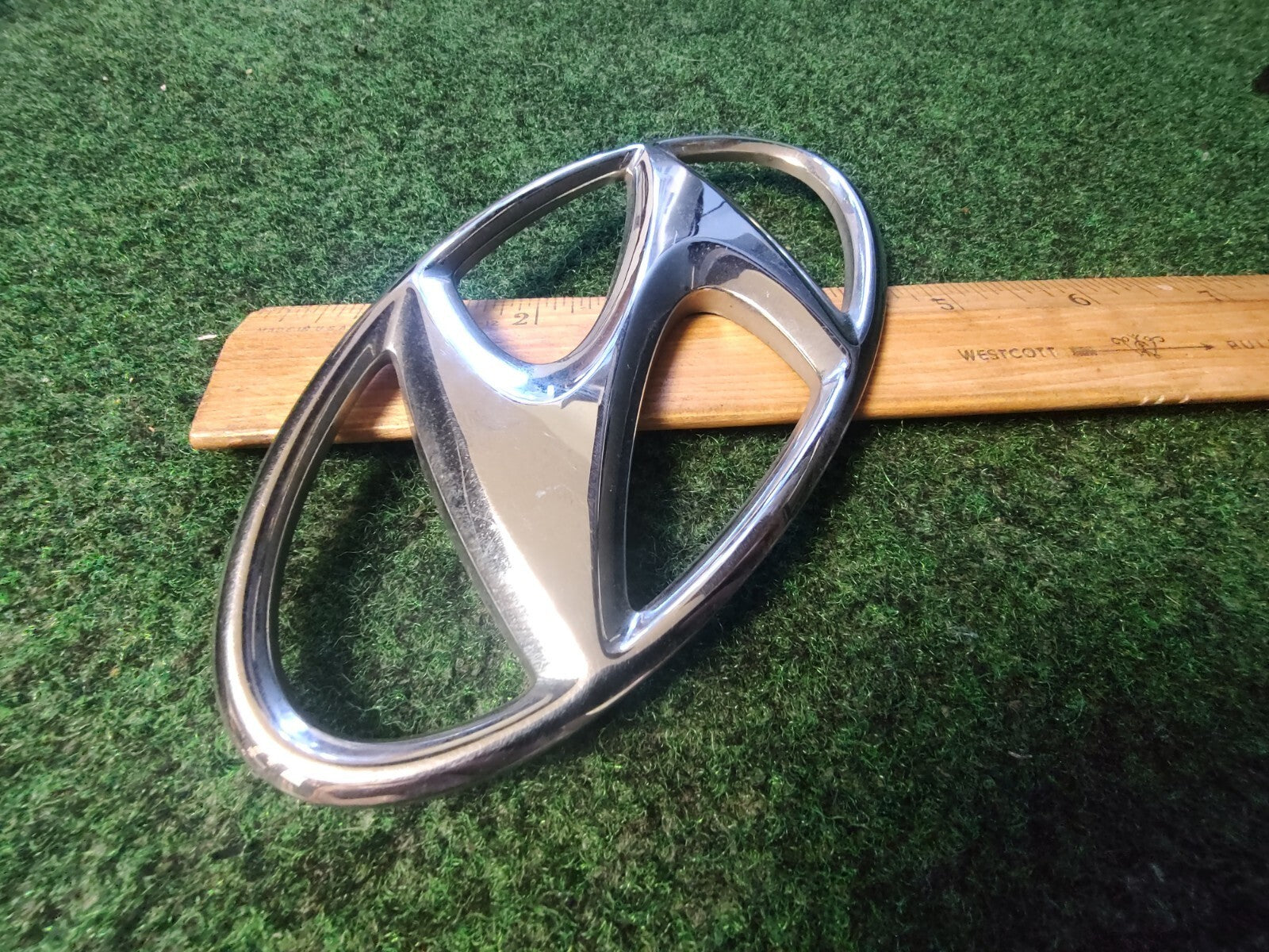 Hyundai Emblem Logo Symbol Badge Chrome OEM Nameplate Name Plate ~6" 7S3