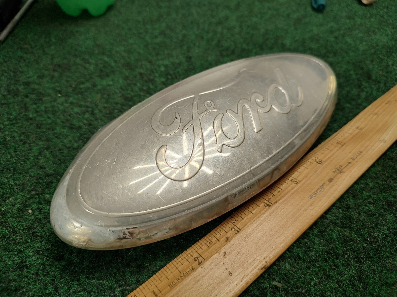 2004 2005 2006 2007 2008 Ford F-150 Front Grille Emblem Ornament 9" Oval 2S7