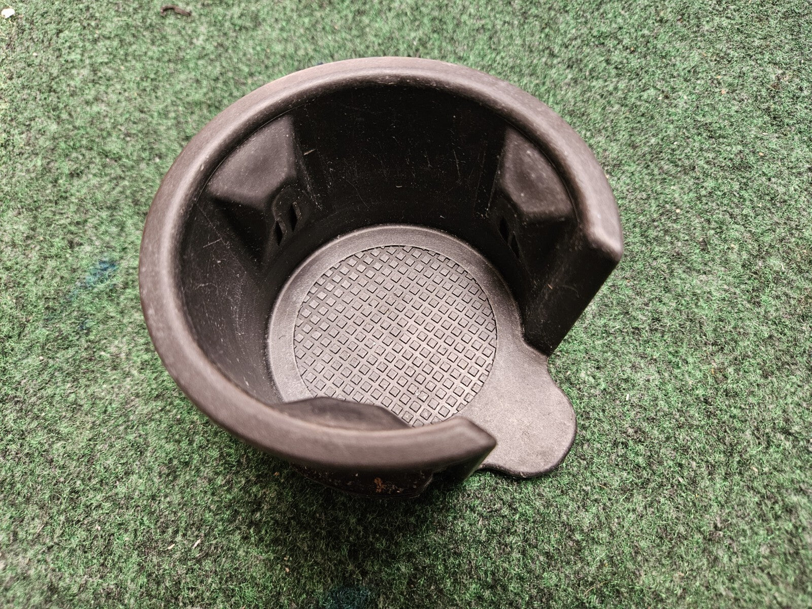 2006-2013 LAND ROVER RANGE ROVER FRONT CONSOLE CUP HOLDER CUPHOLDER INSERT 5M8